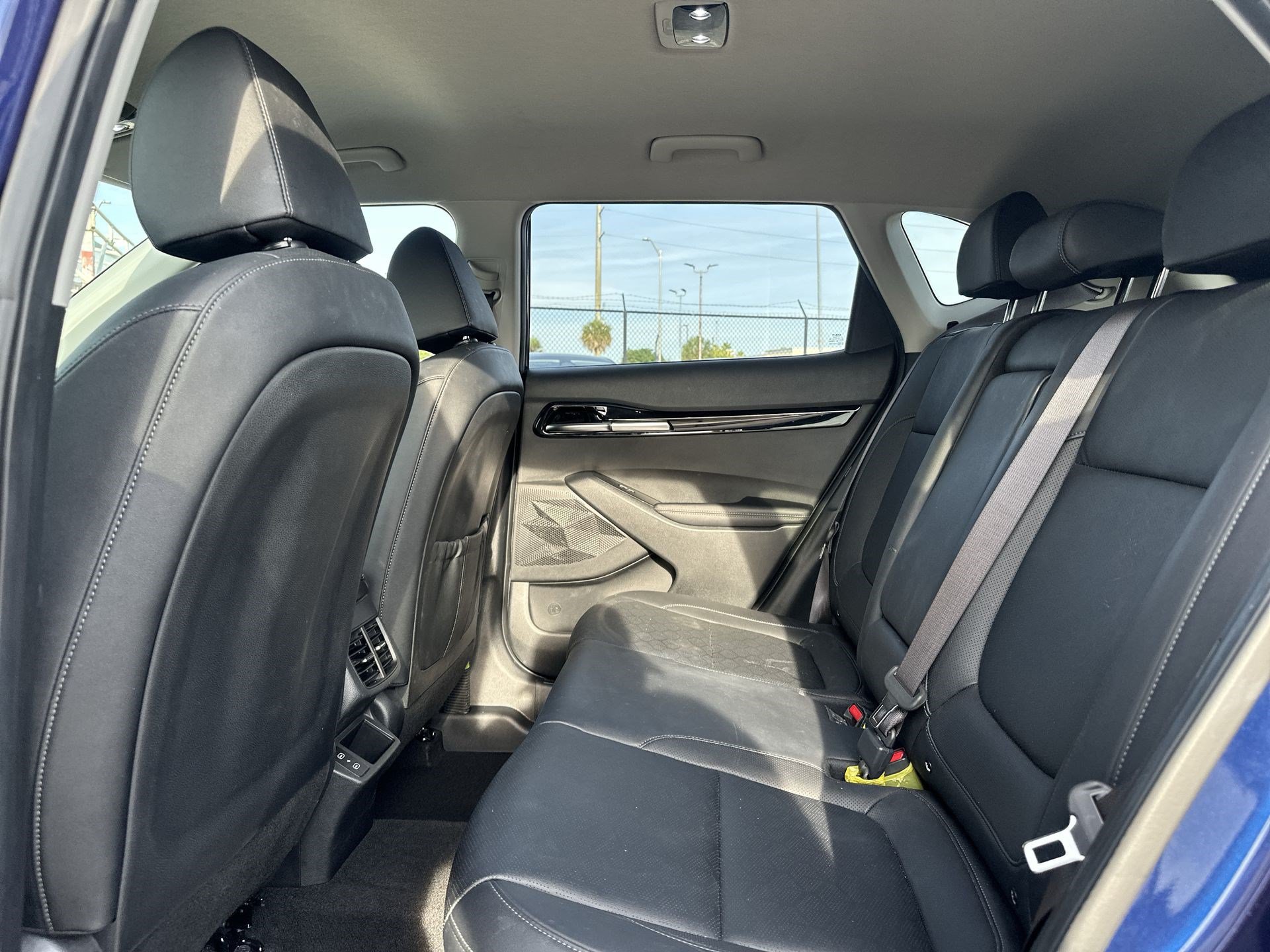Certified 2024 Kia Seltos EX FWD image 22