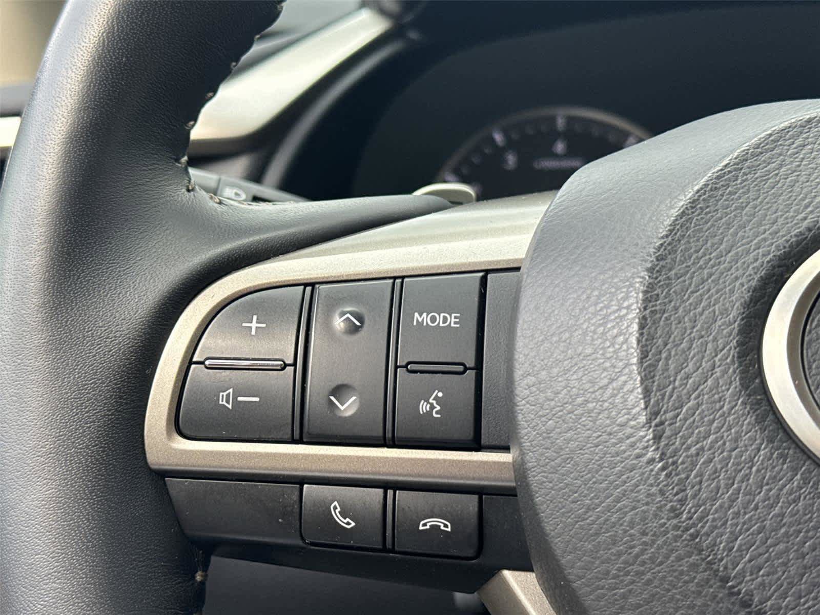 Used 2022 Lexus RX 350 AWD w/ Premium Package image 19