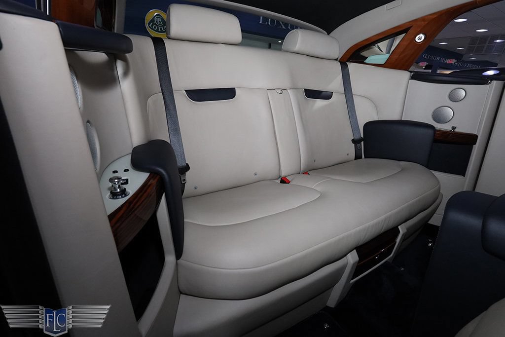 Used 2009 Rolls-Royce Phantom Coupe RWD image 18