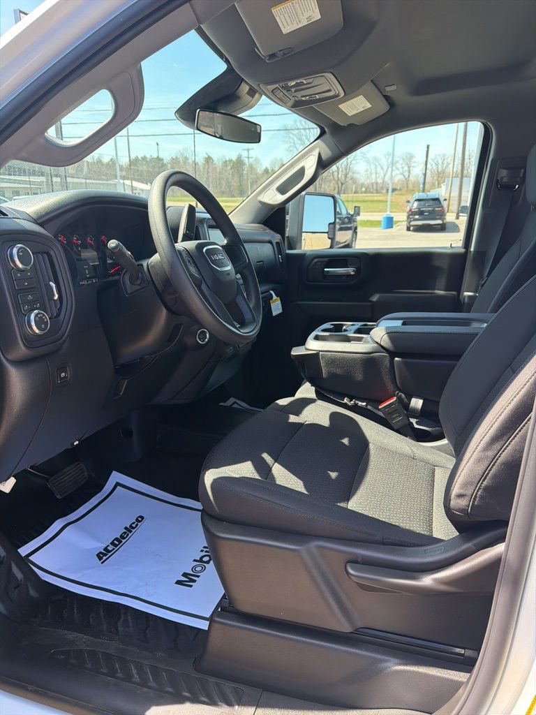 New 2026 GMC Sierra 2500 Pro AWD/4WD image 11