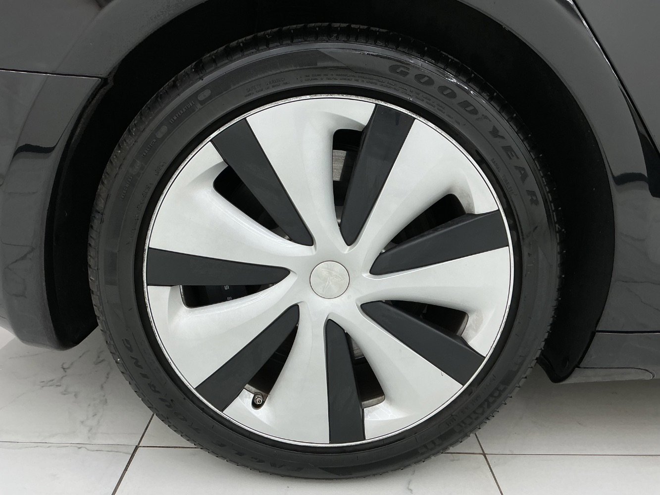 Used 2021 Tesla Model S Long Range Plus AWD/4WD image 46