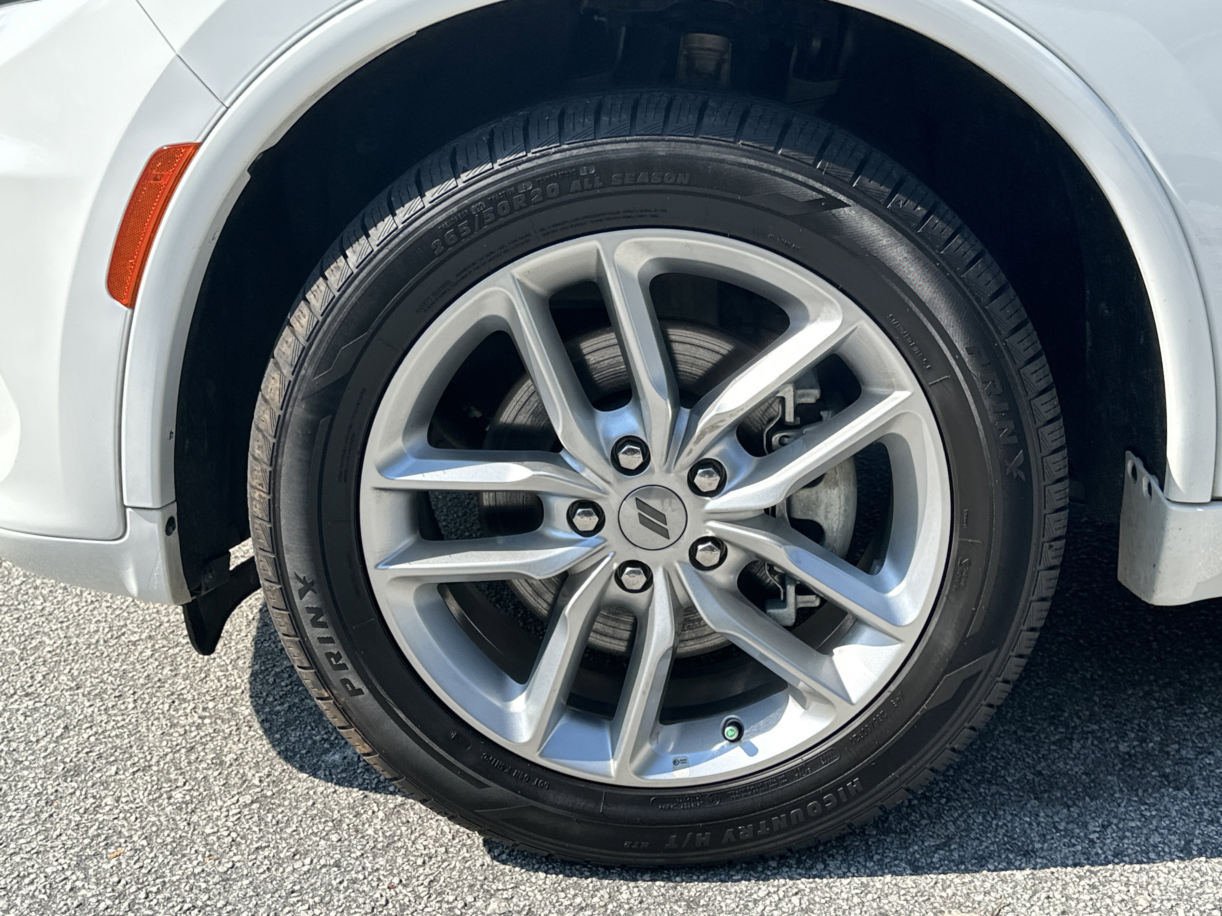 Used 2023 Dodge Durango GT image 11