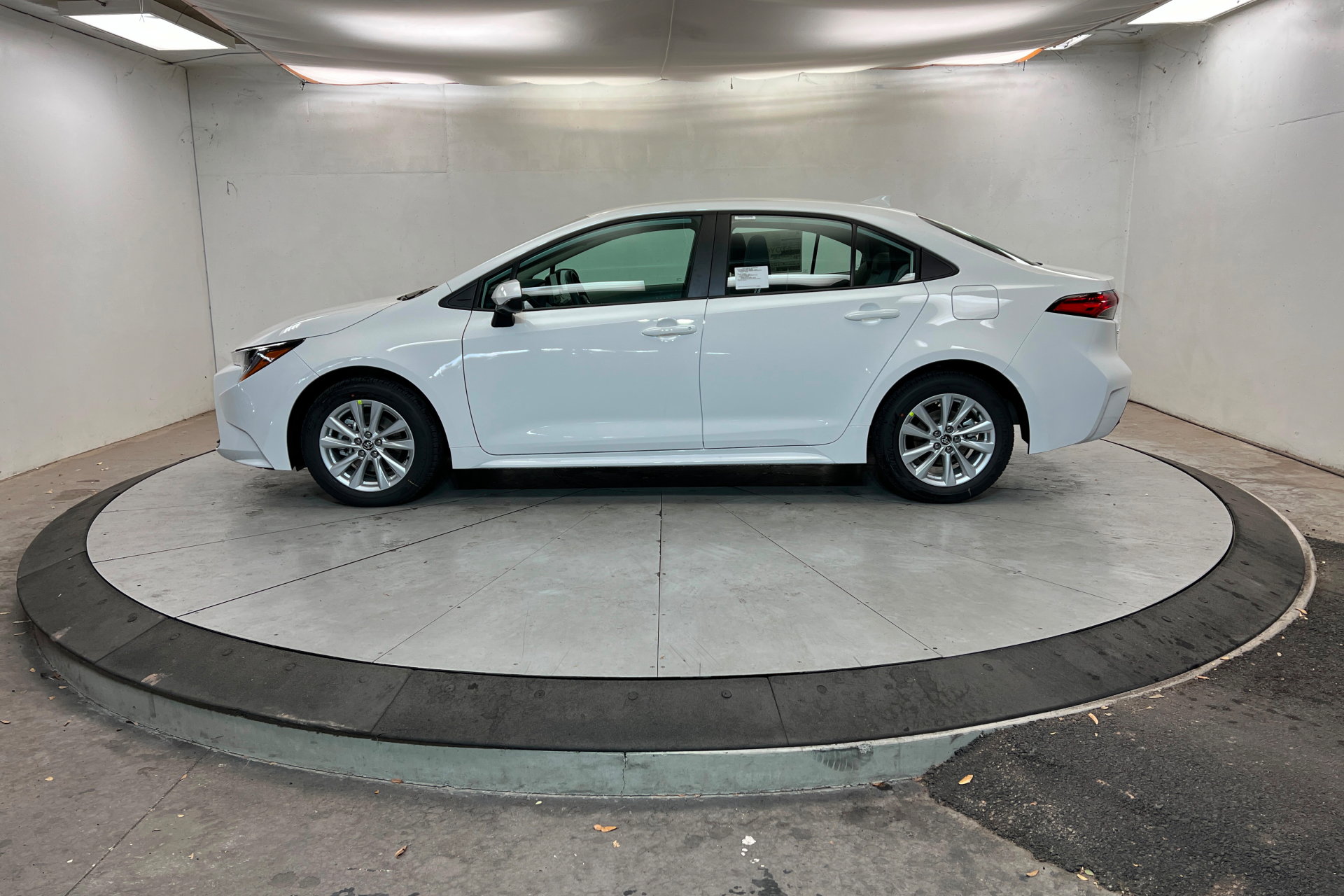 New 2026 Toyota Corolla LE image 2