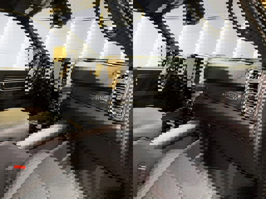 New 2026 RAM 2500 Big Horn image 16