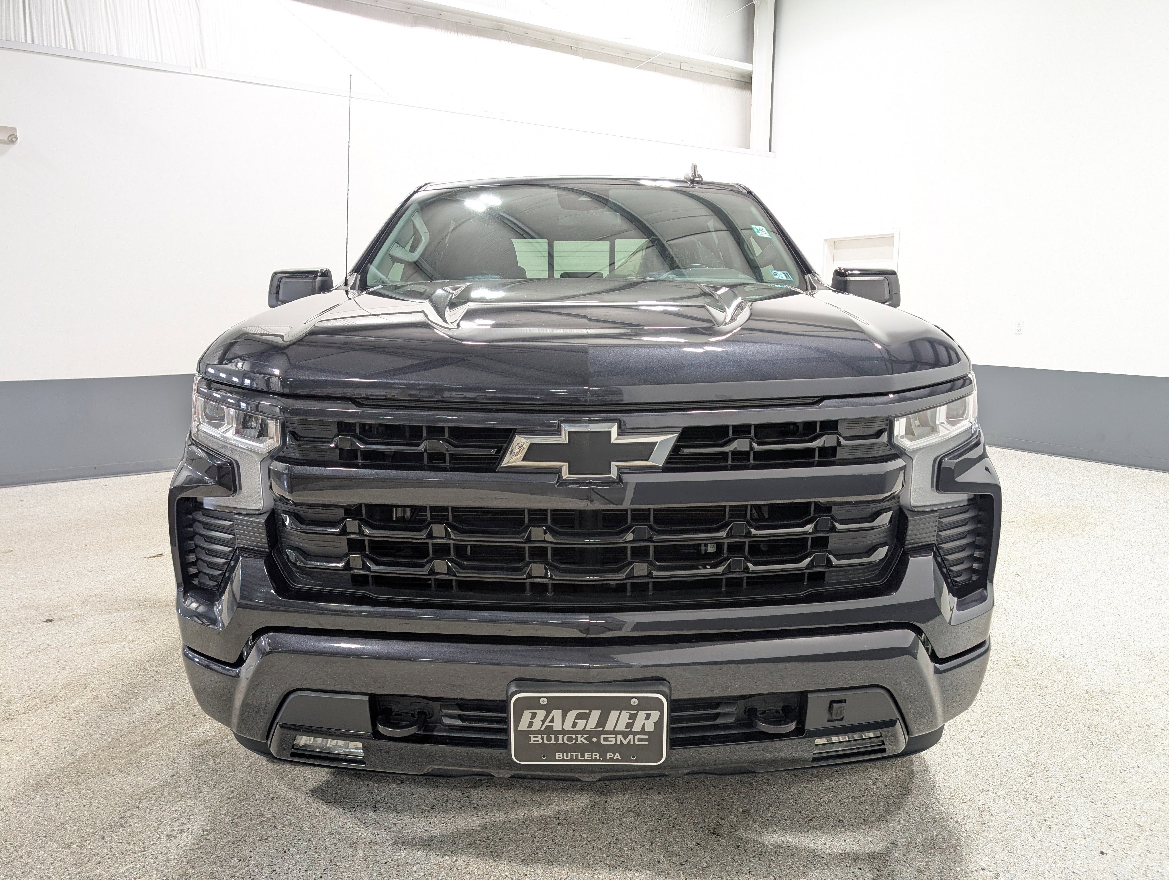Used 2022 Chevrolet Silverado 1500 RST image 8