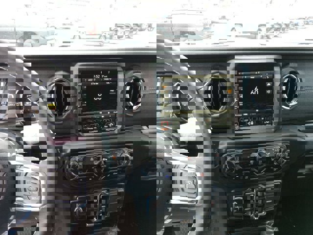 Used 2023 Jeep Wrangler Unlimited Sahara w/ Cold Weather Group image 14