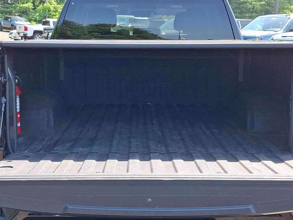 Used 2020 GMC Sierra 1500 Elevation w/ Elevation Value Package AWD/4WD image 28