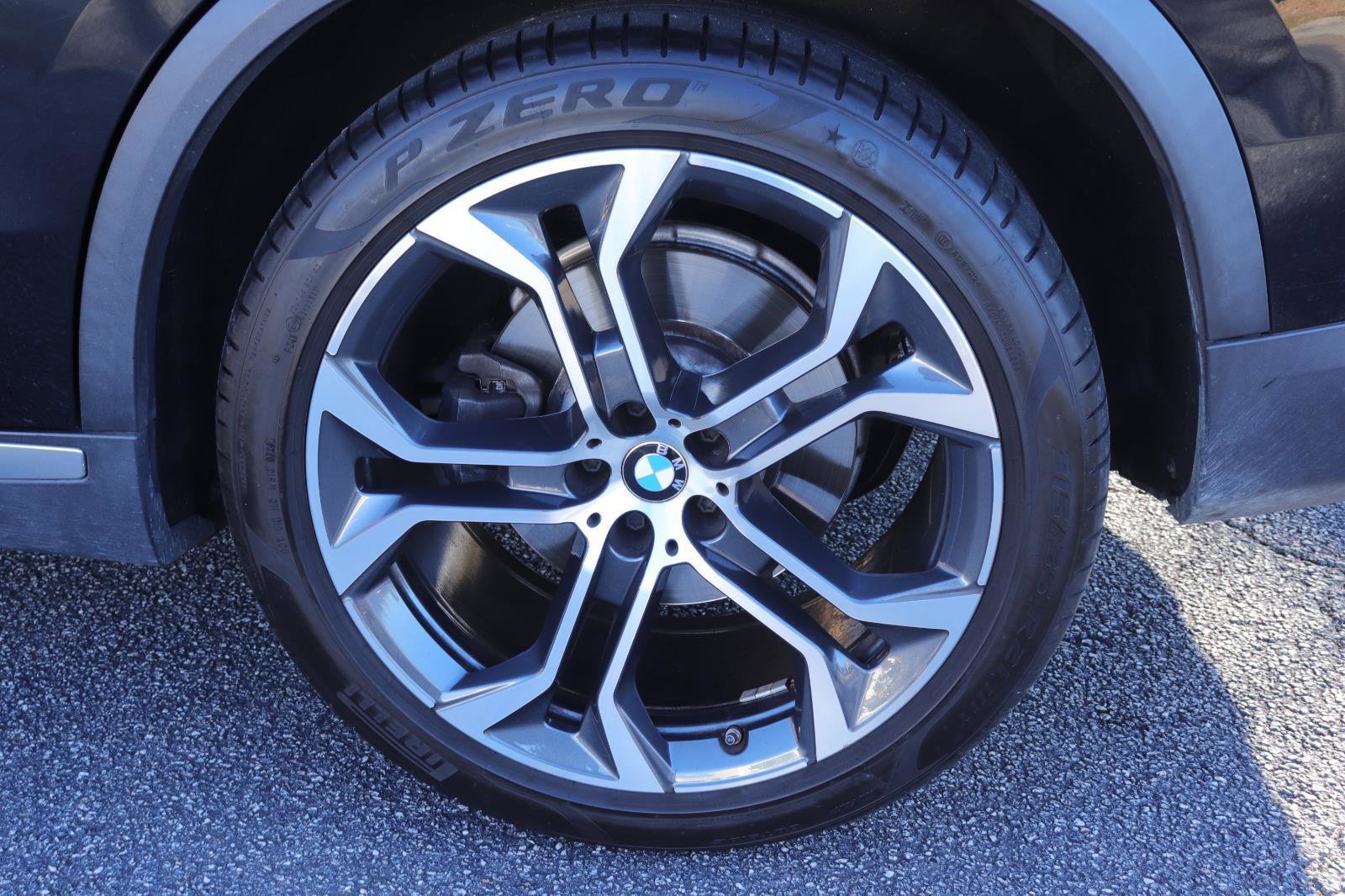 Used 2021 BMW X5 sDrive40i w/ Premium Package image 44