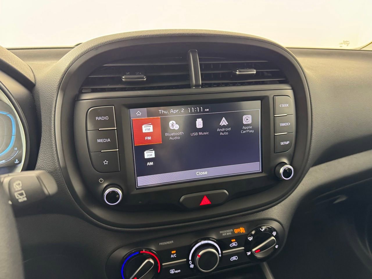 Used 2025 Kia Soul LX w/ LX Technology Package image 16