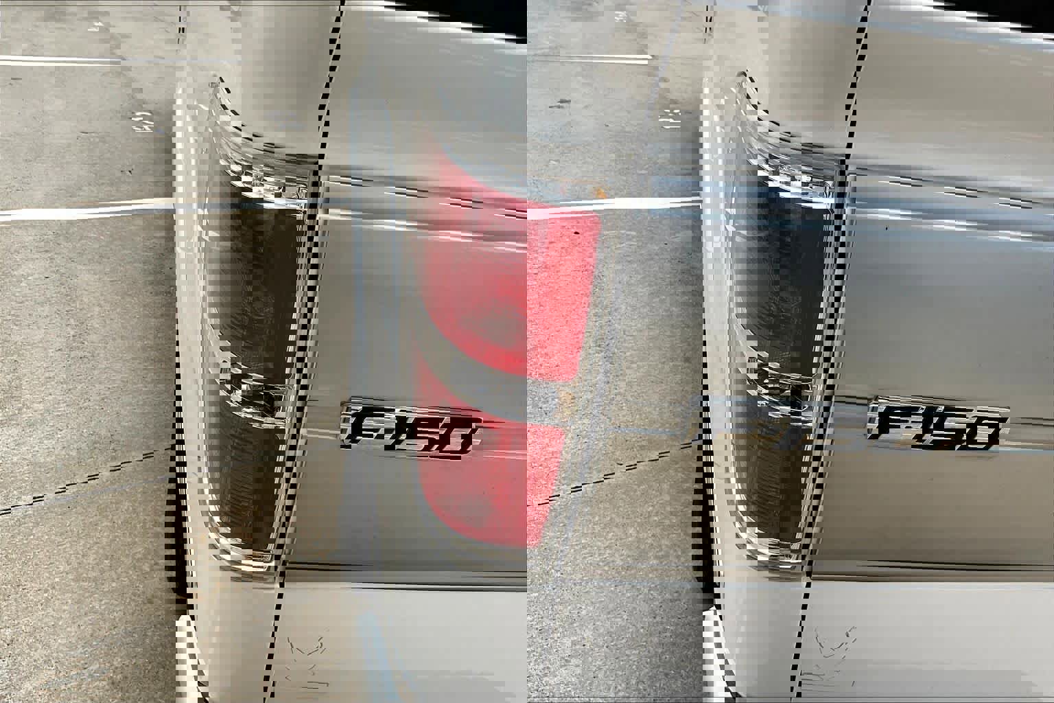 Used 2013 Ford F150 Platinum image 29