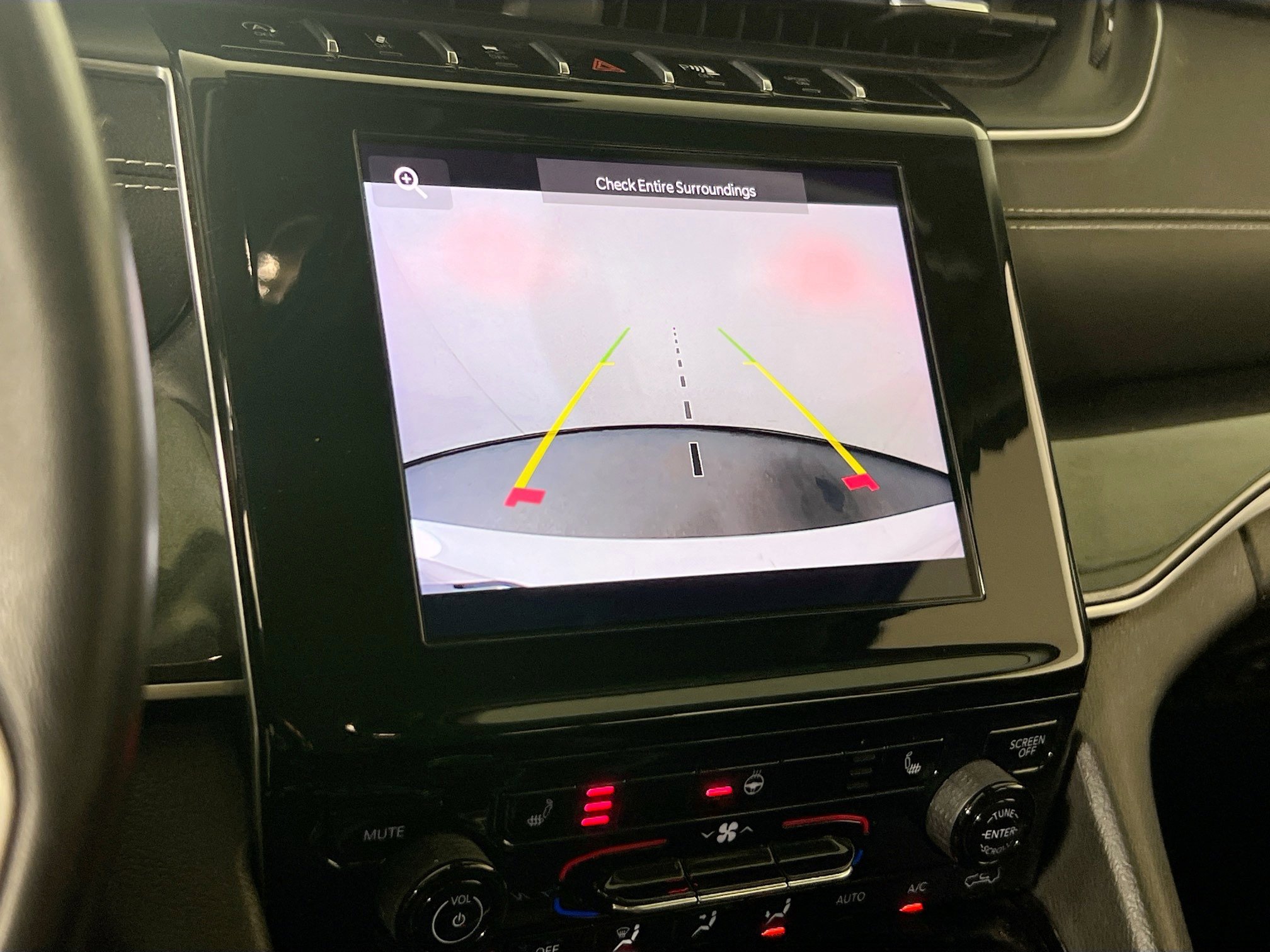 Used 2021 Jeep Grand Cherokee L Laredo w/ Luxury Tech Group I image 13