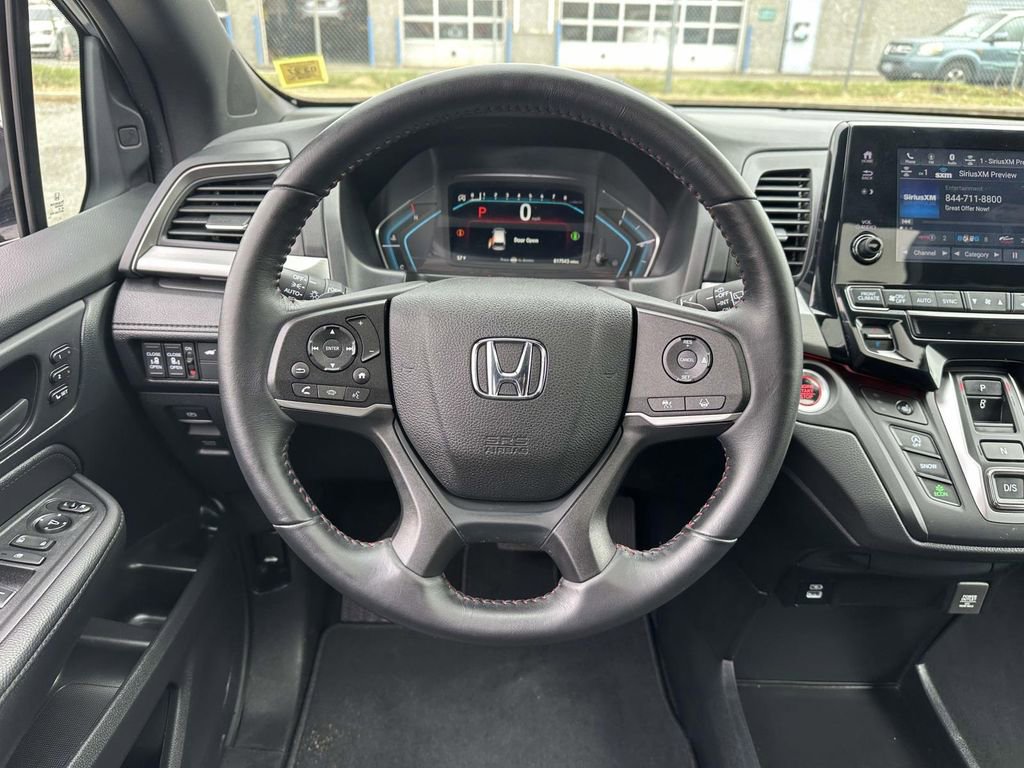 Certified 2023 Honda Odyssey Sport image 13