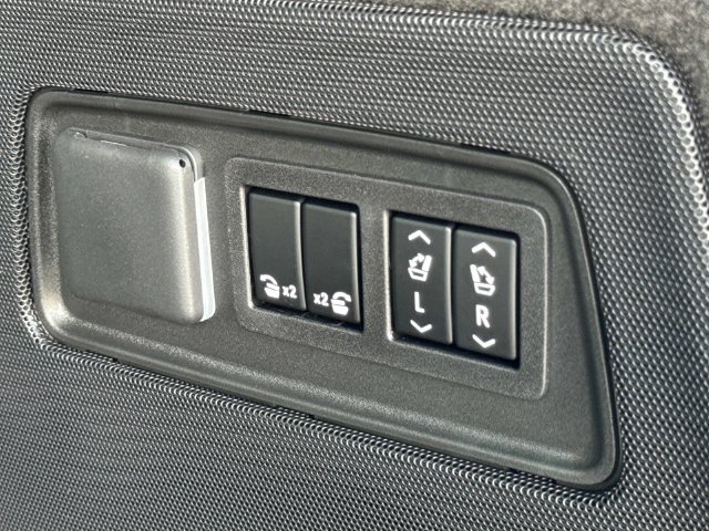 New 2026 Cadillac Escalade ESV Luxury w/ LPO, Floor Liner Package AWD/4WD image 6