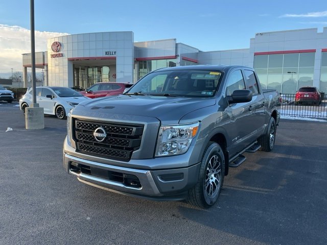 Used 2023 Nissan Titan SV w/ SV Convenience Package