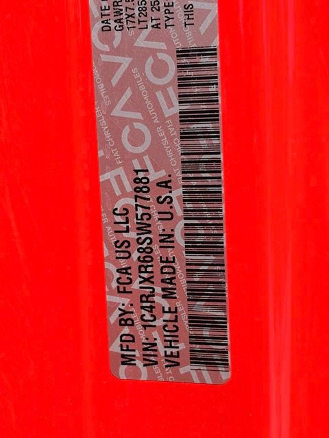 Used 2025 Jeep Wrangler Unlimited Rubicon 4xe AWD/4WD image 34