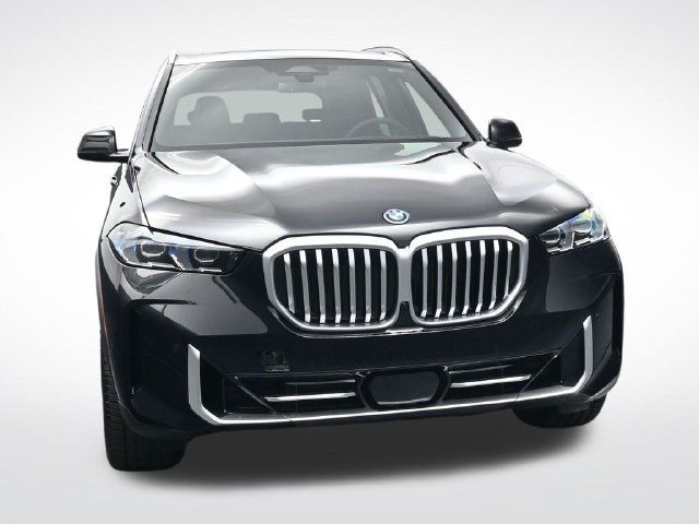 New 2026 BMW X5 xDrive50e w/ Executive Package AWD/4WD image 11