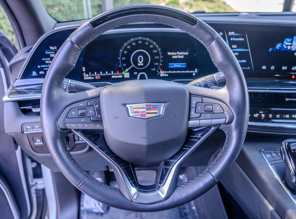 Used 2024 Cadillac Escalade Sport w/ Touring Package image 5