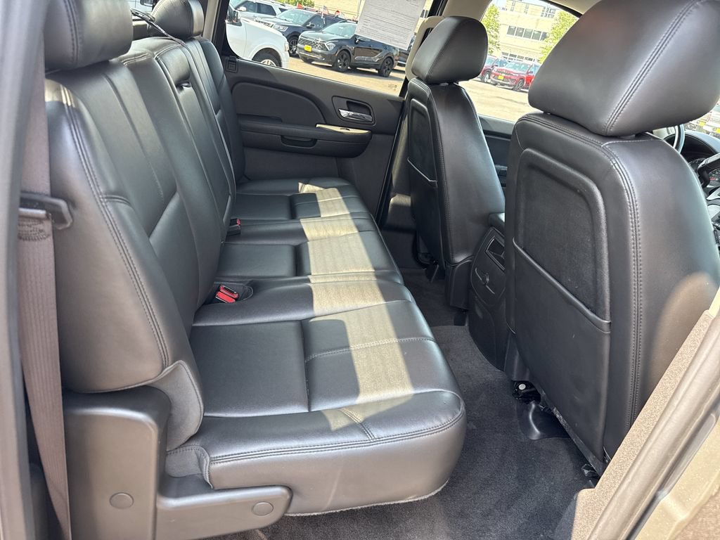 Used 2013 Chevrolet Silverado 1500 LTZ w/ LTZ Plus Package AWD/4WD image 14