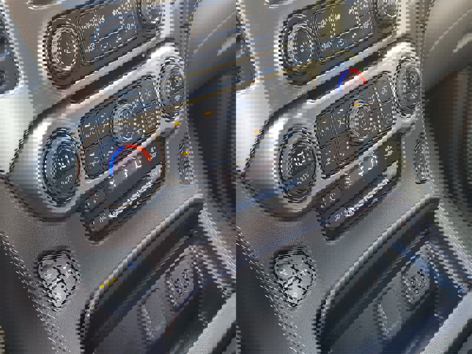 Used 2018 Chevrolet Tahoe Premier image 19