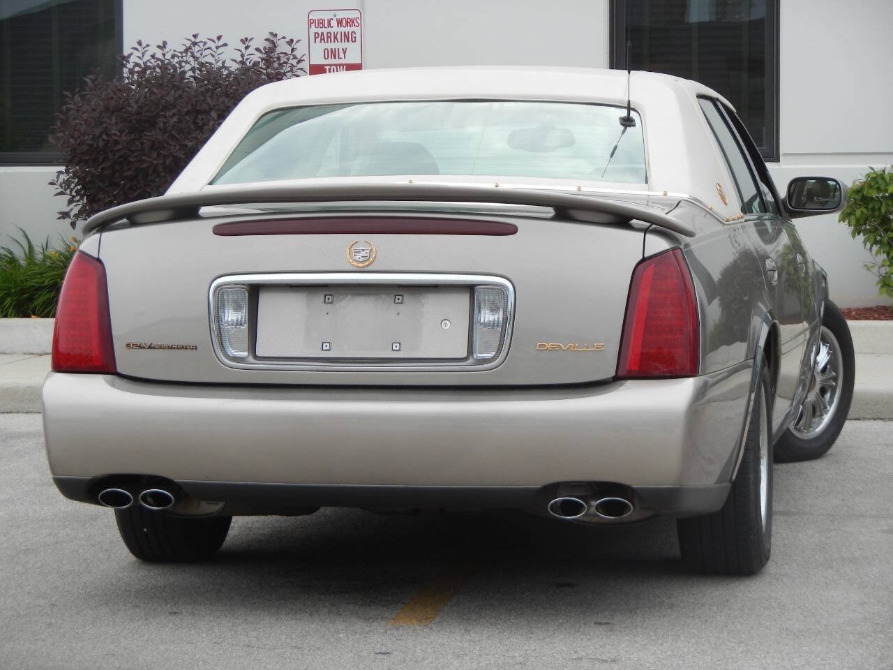 Used 2002 Cadillac De Ville FWD image 17