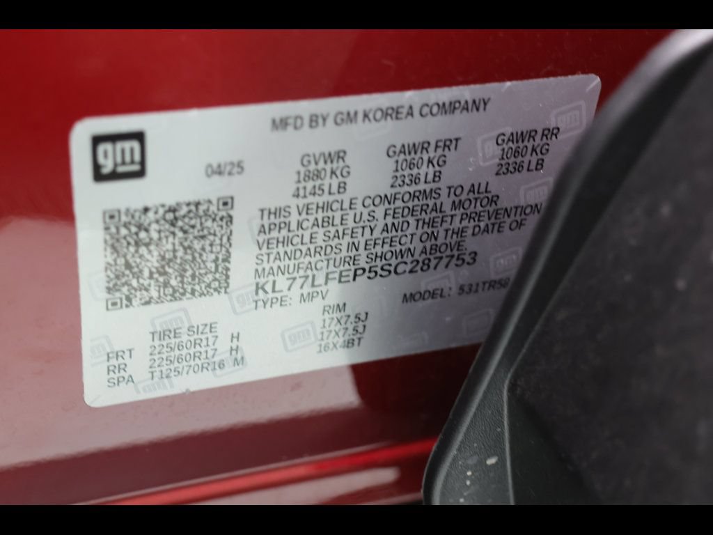 Certified 2025 Chevrolet Trax LS w/ LS Convenience Package FWD image 27