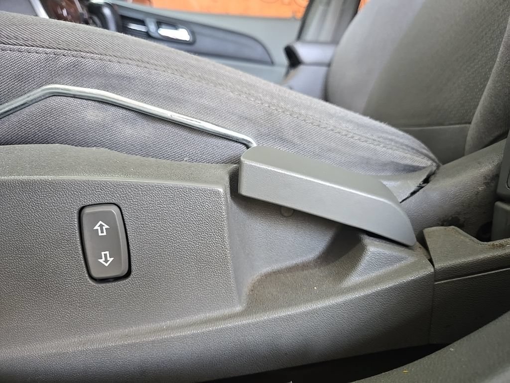 Used 2015 Chevrolet Malibu LS FWD image 15