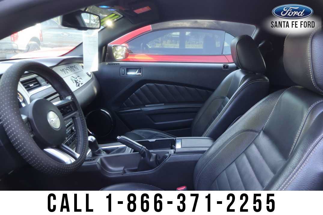 Used 2011 Ford Mustang Premium w/ Electronics Pkg RWD image 13