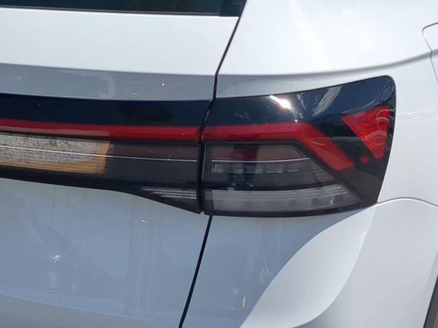 Used 2025 Volkswagen Taos S FWD image 8