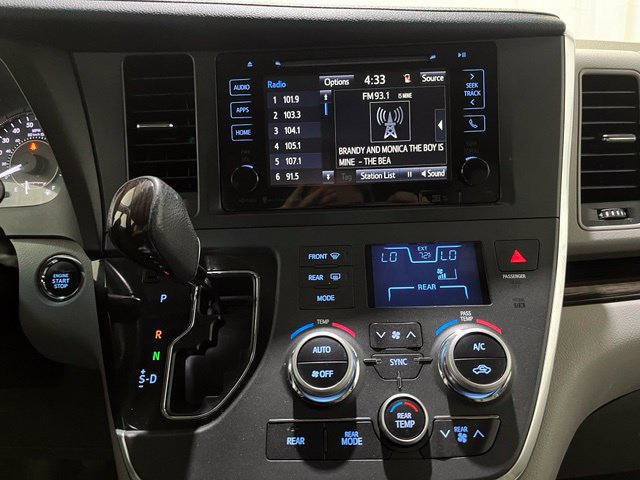 Certified 2017 Toyota Sienna XLE w/ XLE Navigation Package FWD image 22