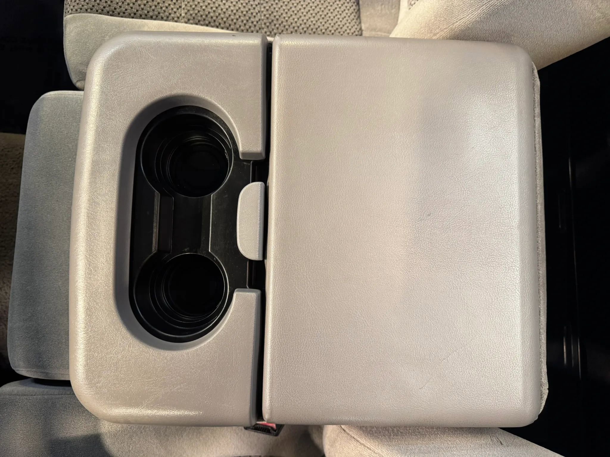 Used 2001 Ford F350 2WD Regular Cab Super Duty image 18