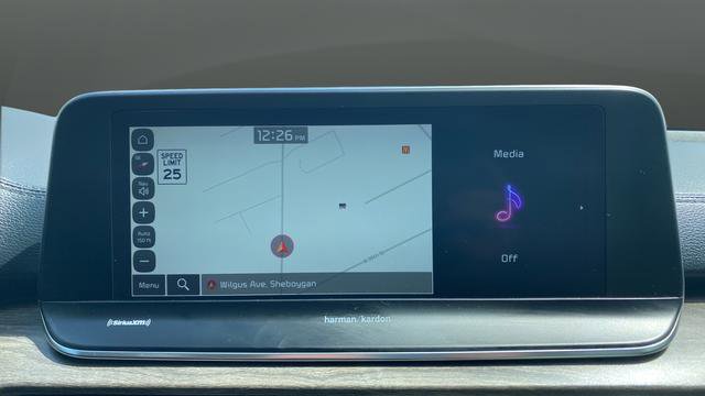 Certified 2022 Kia Telluride SX w/ Towing Package FWD image 15