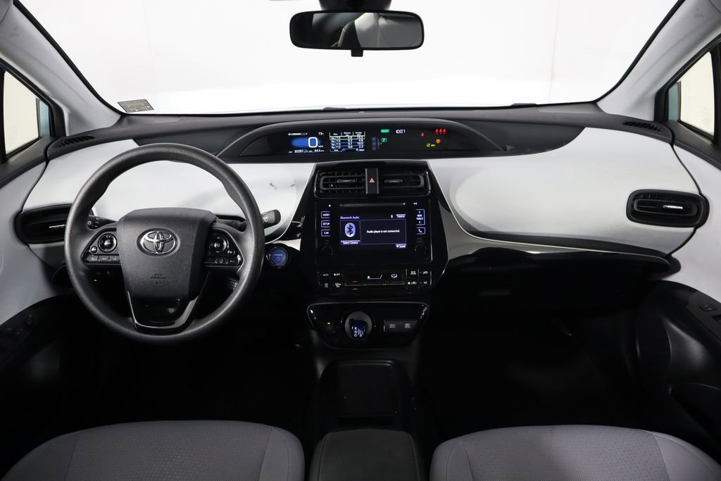 Used 2019 Toyota Prius LE image 14