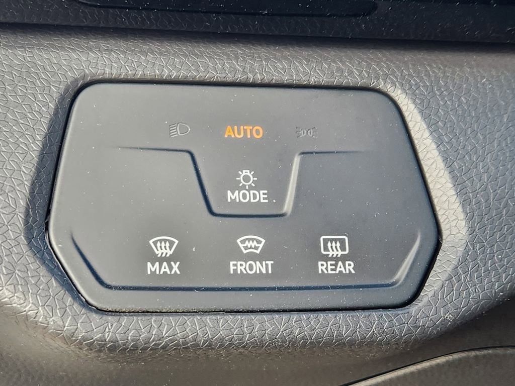 New 2026 Volkswagen ID.4 Pro AWD/4WD image 18