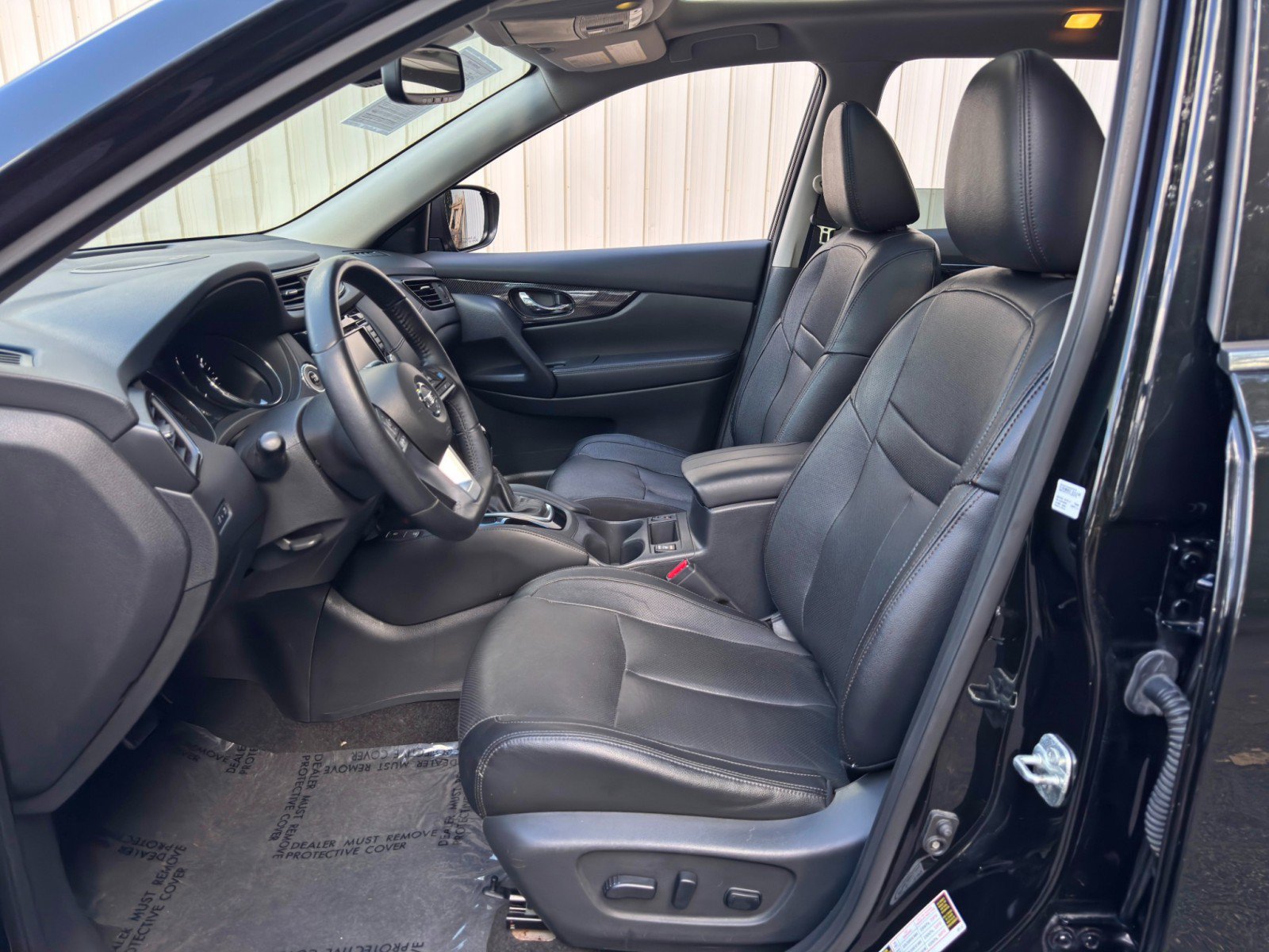 Used 2019 Nissan Rogue SL w/ Premium Package AWD/4WD image 16