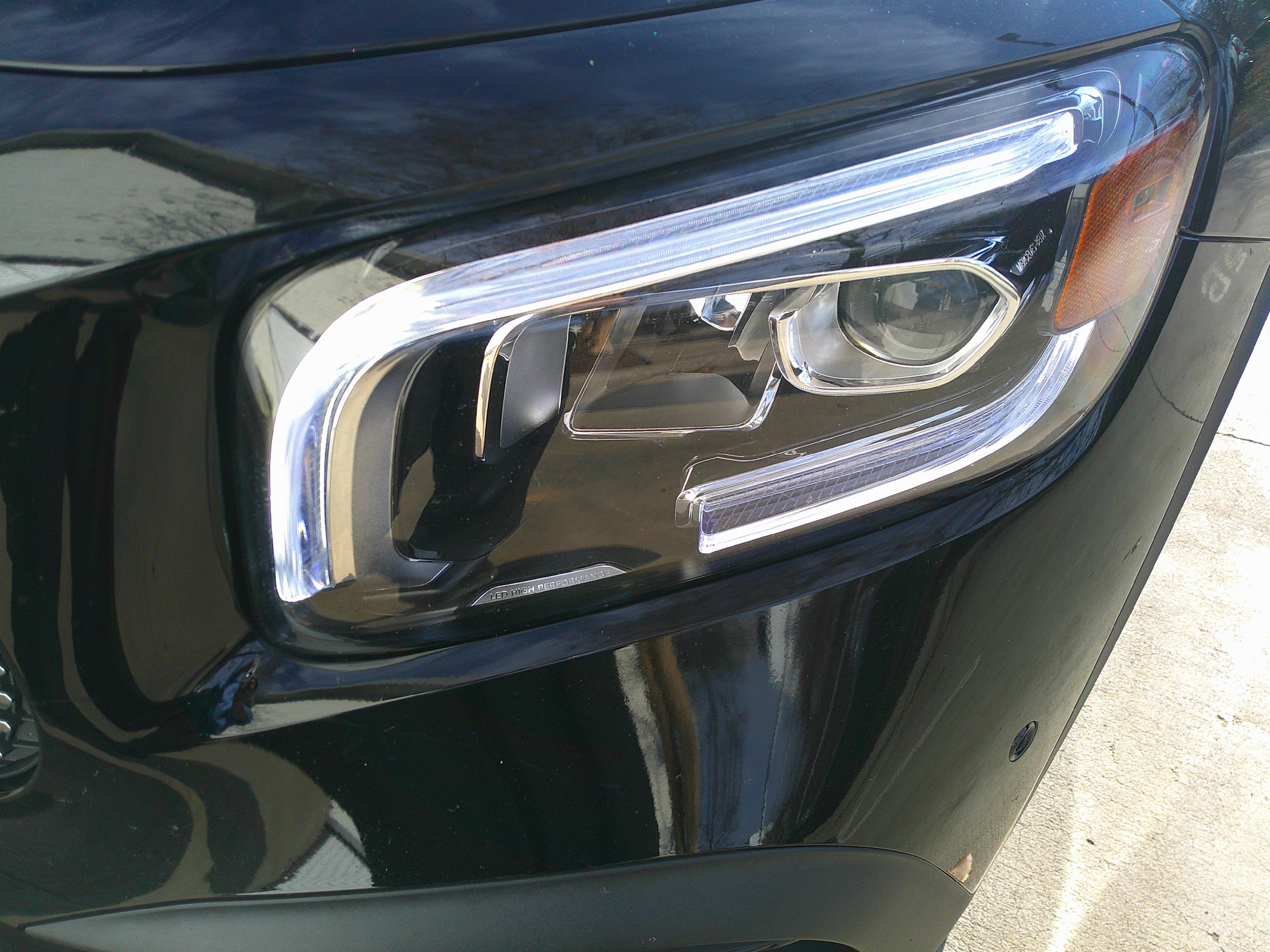 Used 2023 Mercedes-Benz GLB 250 image 6