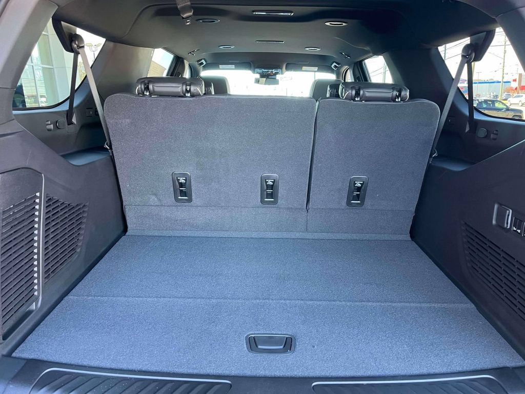 New 2026 GMC Yukon XL Elevation AWD/4WD image 18