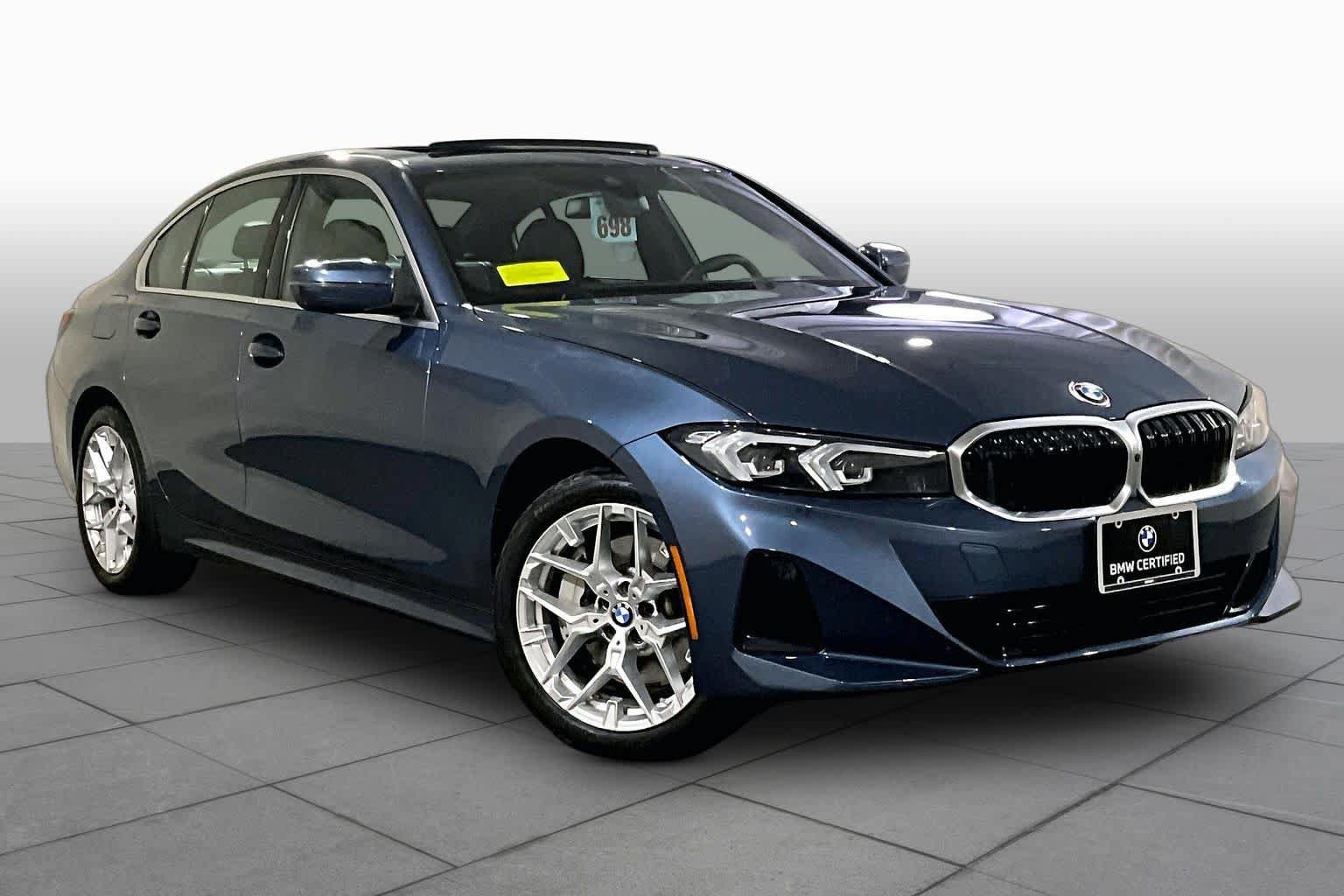 Certified 2025 BMW 330i xDrive Sedan w/ Premium Package AWD/4WD image 2