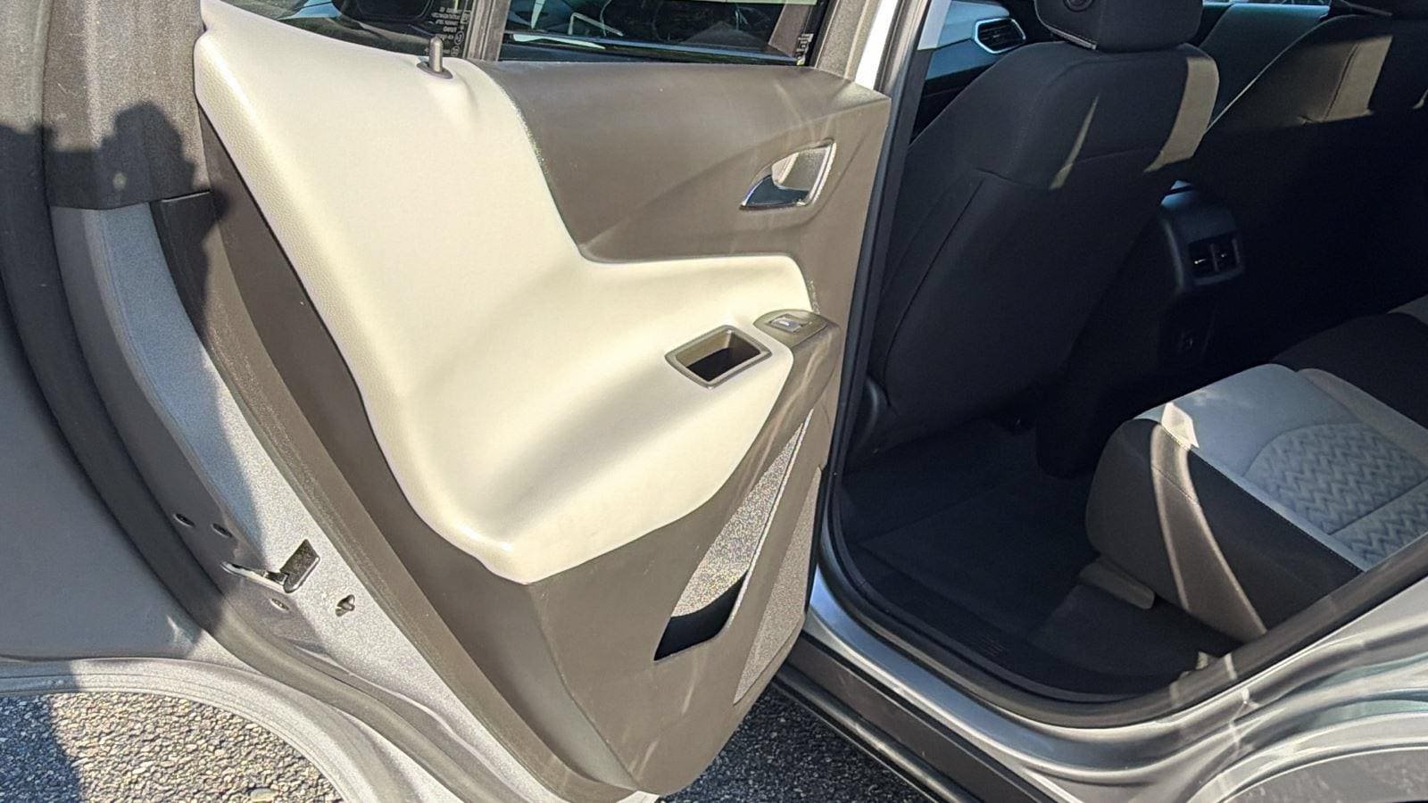 Used 2024 Chevrolet Equinox LT FWD image 21