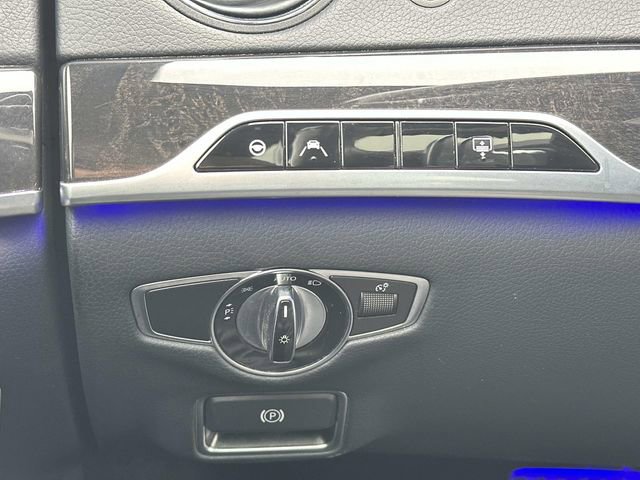 Used 2020 Mercedes-Benz S 560 4MATIC Sedan image 26