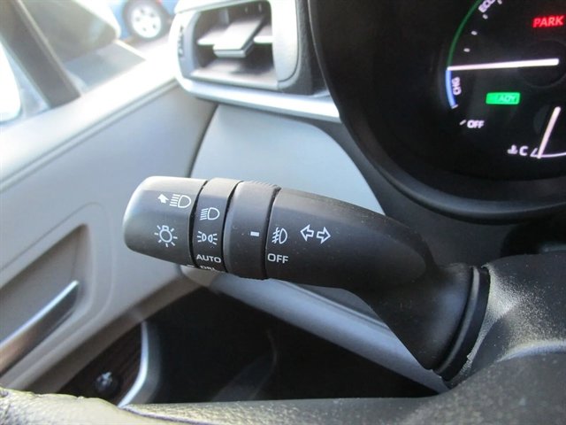 Used 2023 Toyota Sienna XLE AWD/4WD image 26