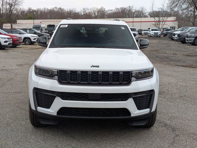 New 2026 Jeep Grand Cherokee Laredo image 8