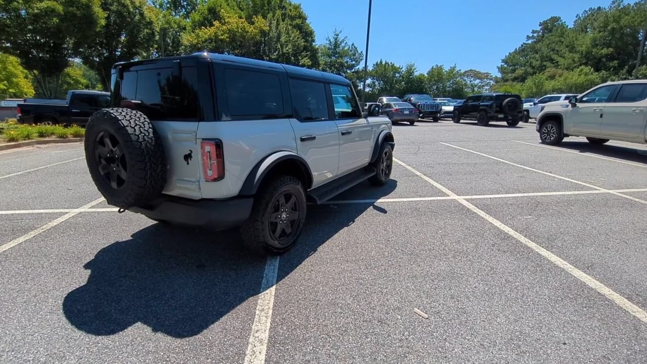 Used 2025 Ford Bronco Outer Banks AWD/4WD image 8