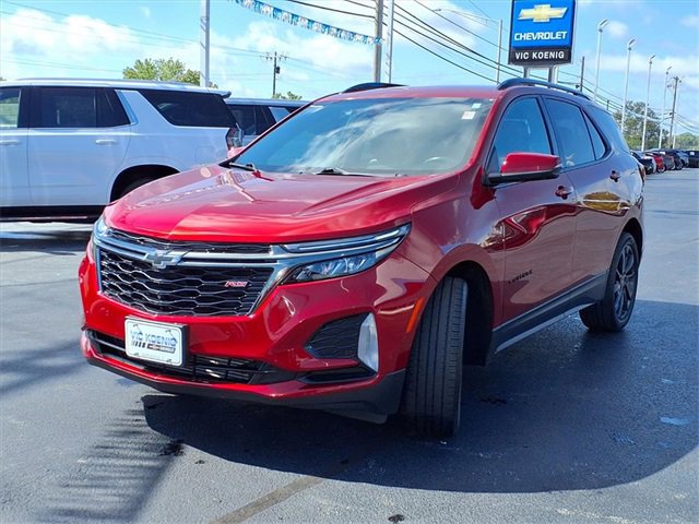 Used 2022 Chevrolet Equinox RS w/ Infotainment Package image 5