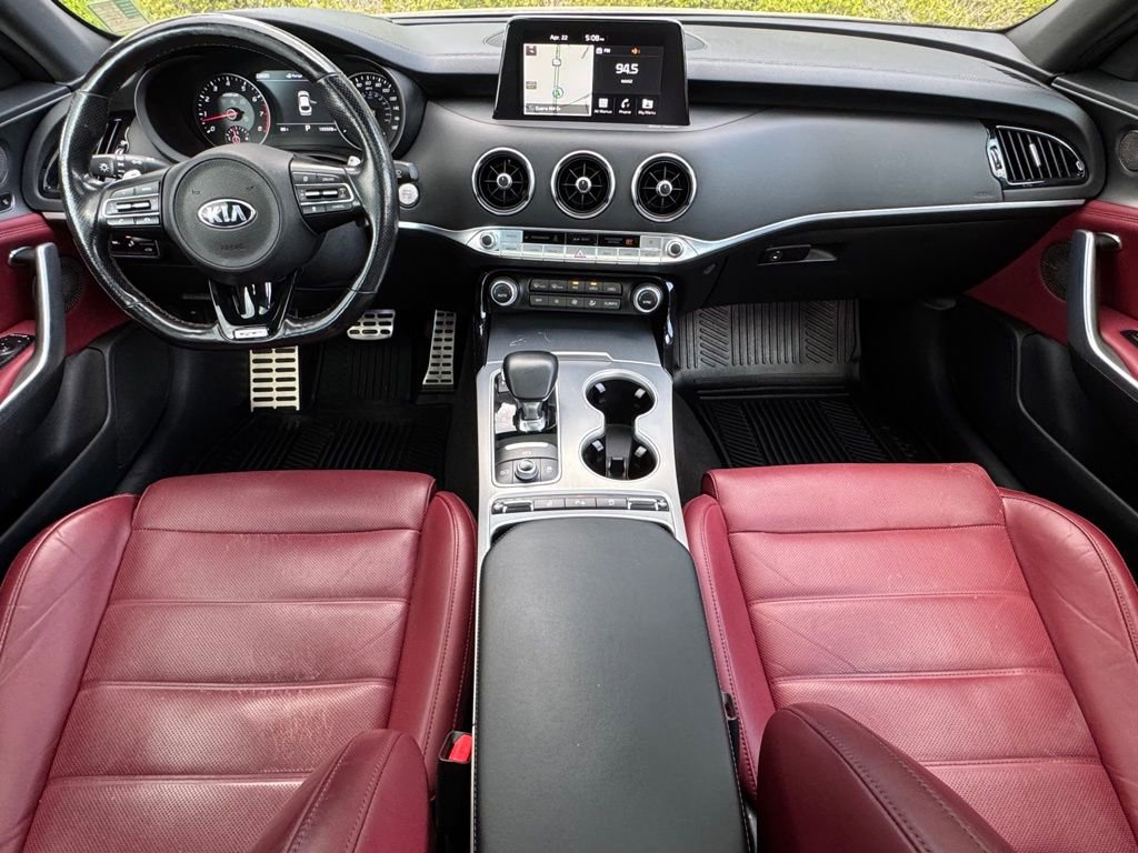 Used 2018 Kia Stinger GT2 AWD/4WD image 13