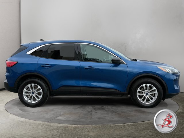 Used 2022 Ford Escape SE w/ Cold Weather Package image 8