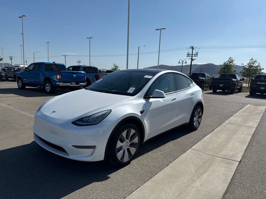 Used 2021 Tesla Model Y Long Range AWD/4WD image 4