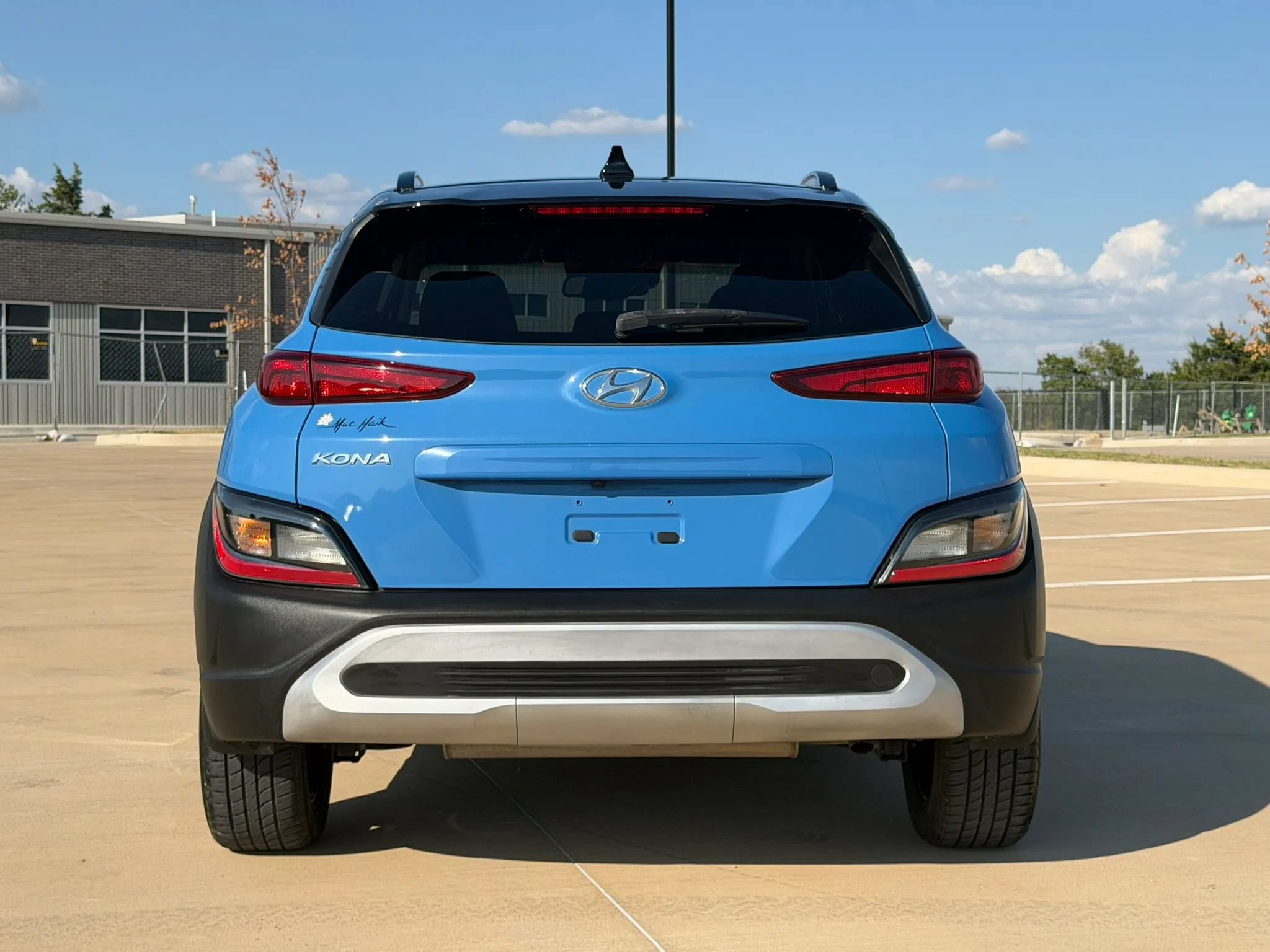 Used 2022 Hyundai Kona SEL w/ Cargo Package FWD image 5