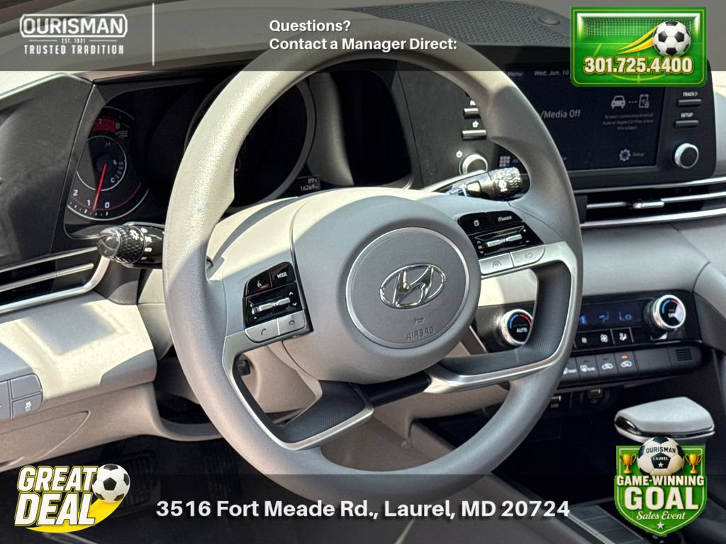 Used 2023 Hyundai Elantra SEL FWD image 8