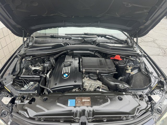 Used 2010 BMW 535i Sedan RWD image 5