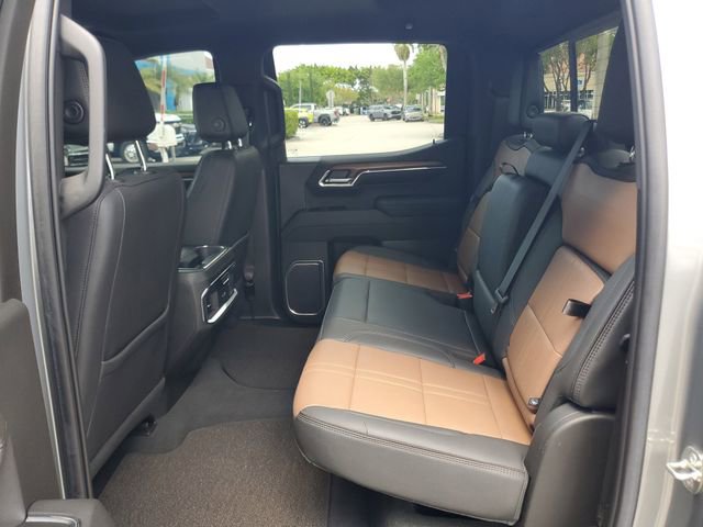 Certified 2023 Chevrolet Silverado 1500 High Country w/ Technology Package image 10